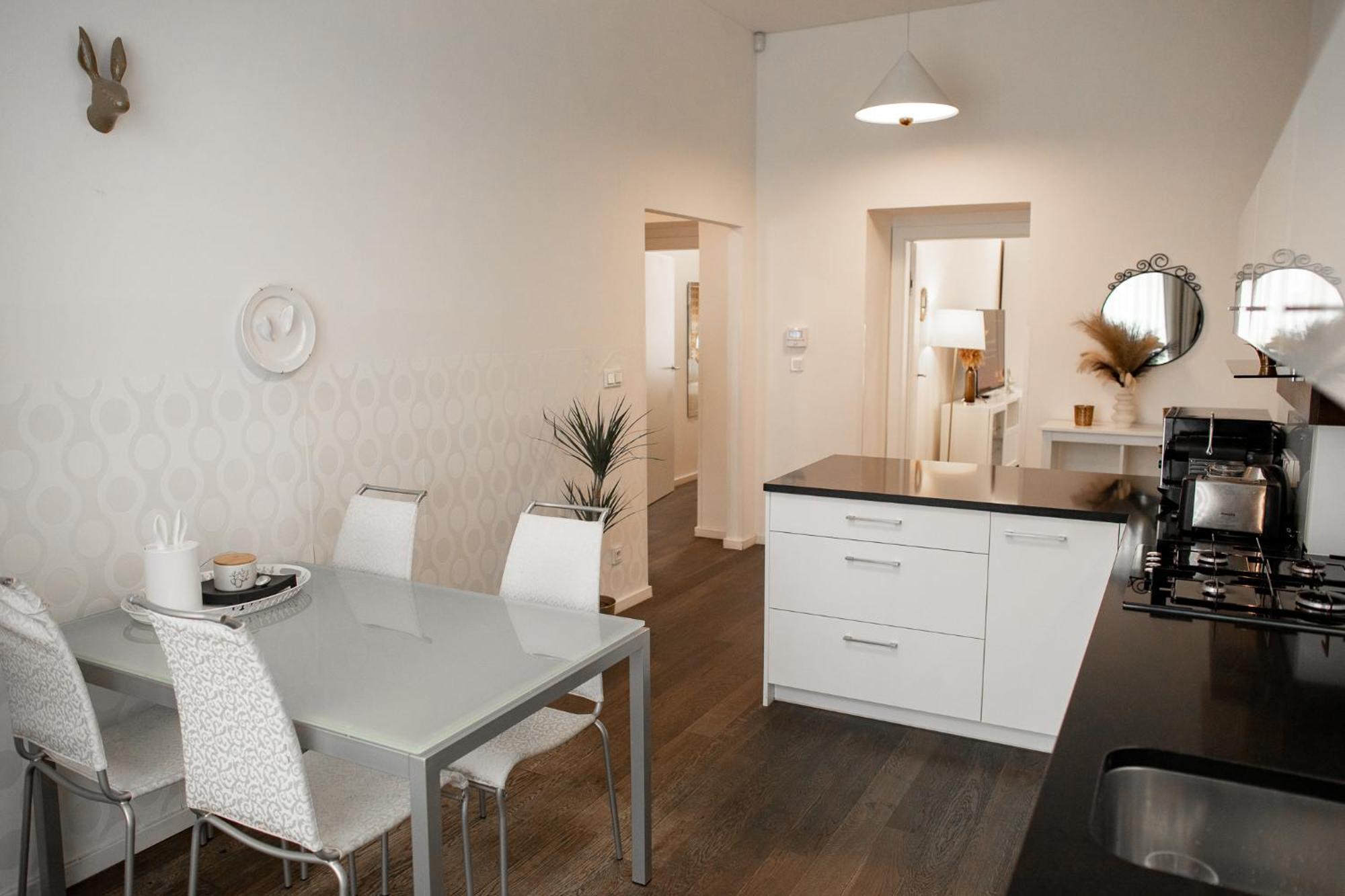 Luxury Modern Designed Oldtown Apartment Praga Exterior foto